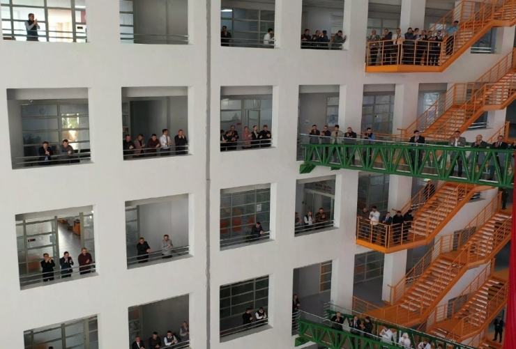 Büyükşehir Personellerinden Sağlık Çalışanlarına Destek