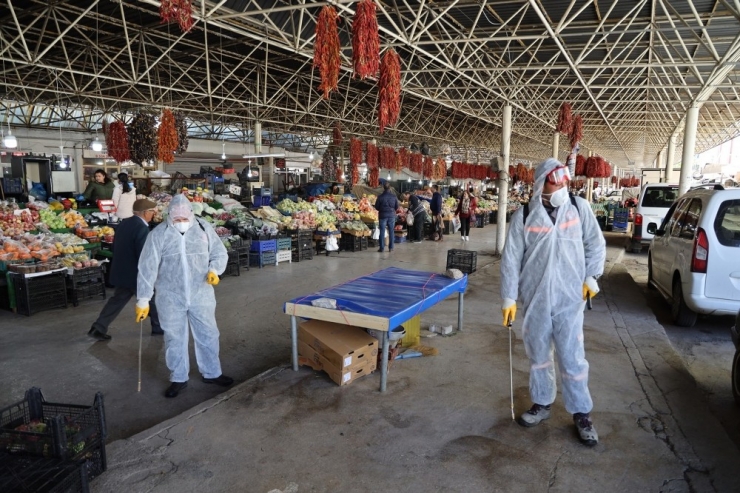 Menteşe Halk Pazarında Poşetli Dönem Başladı