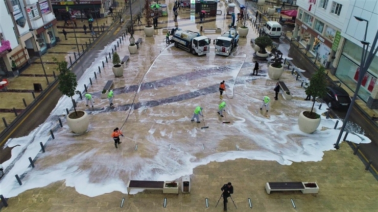 Ordu’nun Sokaklarında Dezenfekte Çalışmaları