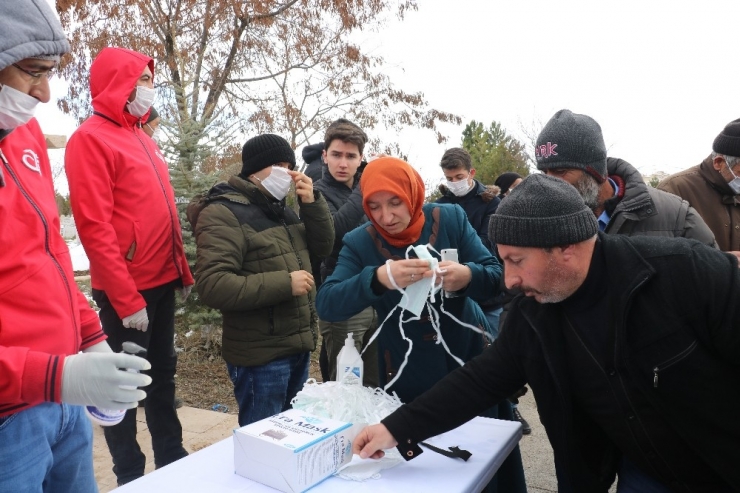 Şehit Onbaşı Son Yolculuğuna Uğurlandı