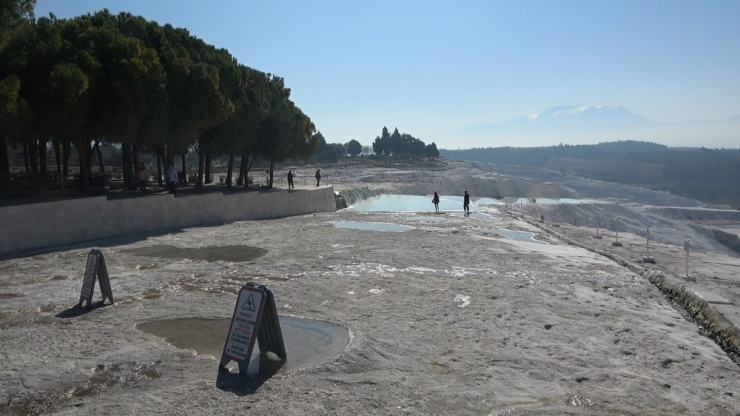 Pamukkale Ve Leodikya Girişleri Kapatıldı