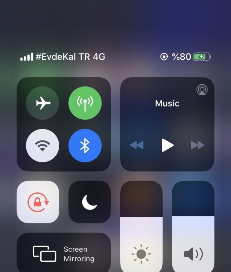 Vodafone’dan Tüm Türkiye’ye ’Evde Kal’ Çağrısı