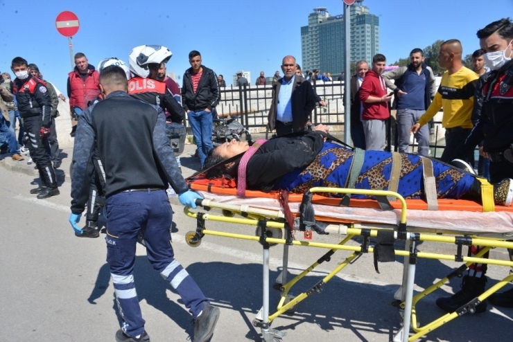 Dengesini Kaybeden Engelli Kadın Nehre Düştü