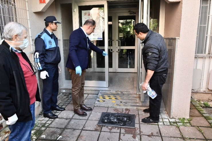 Beylikdüzü’nün 5 Bin Apartmanına Dezenfektan Paspas