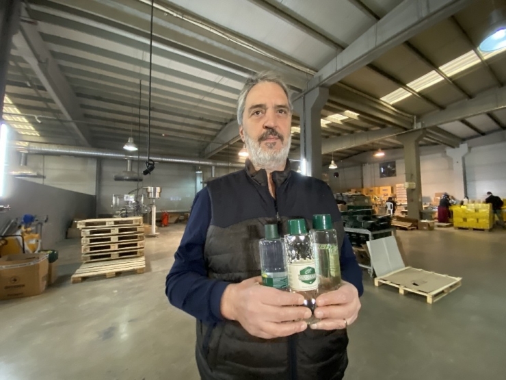 Kolanya Üreticisi Fiyatlara Zam Yapmadıklarını Açıkladı