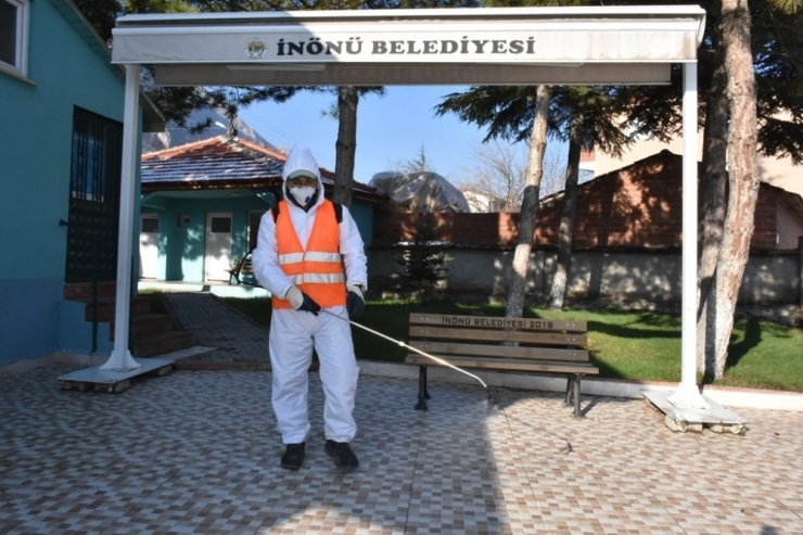 İnönü’de Dezenfekte Çalışmaları Aralıksız Devam Ediyor