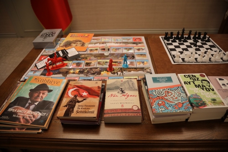 Okuma Kampanyasına Fatma Şahin’den Dev Destek