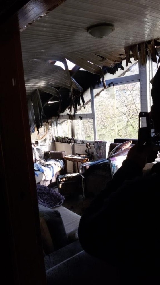 Yalıtım Sırasında Çatıda Çıkan Yangın Korkuttu