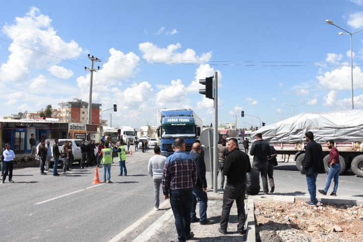 Irak’a Gidecek Araçların Geçişine İzin Verilmiyor