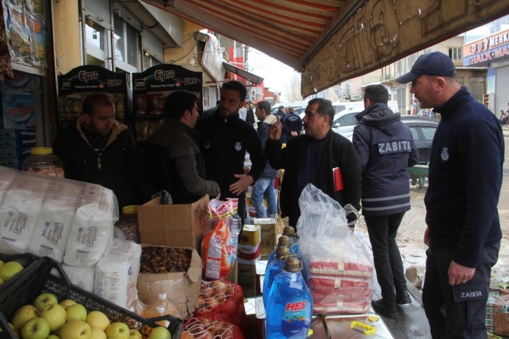 Başkale Zabıtası Korona Virüs Önlemlerini Denetledi