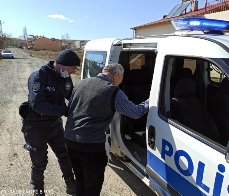 Deprem Bölgesi Elazığ’da Yaşlı Ve Hastalar İçin Ekipler Görevde