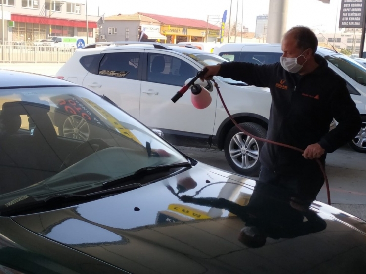 Oto Camcıdan Örnek ’Korona’ Önlemi