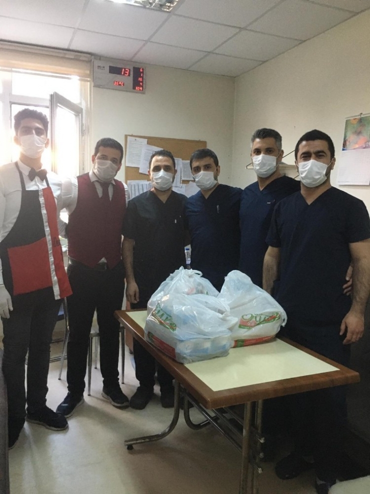 Diyarbakır’daki Lokantadan Anlamlı Destek