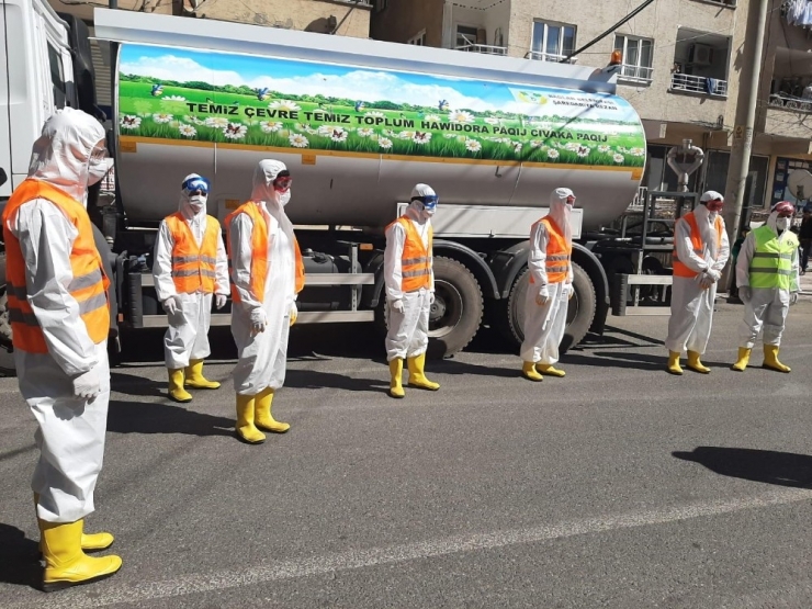 Bağlar Sokaklarında Korona Virüse Karşı Dezenfekte Seferberliği