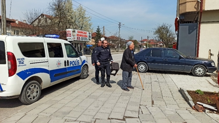 Sokağa Çıkma Yasağını Deldi, “1 Ayda İki Defa Felç Geçirdim, Bana Bir Şey Olmaz” Dedi