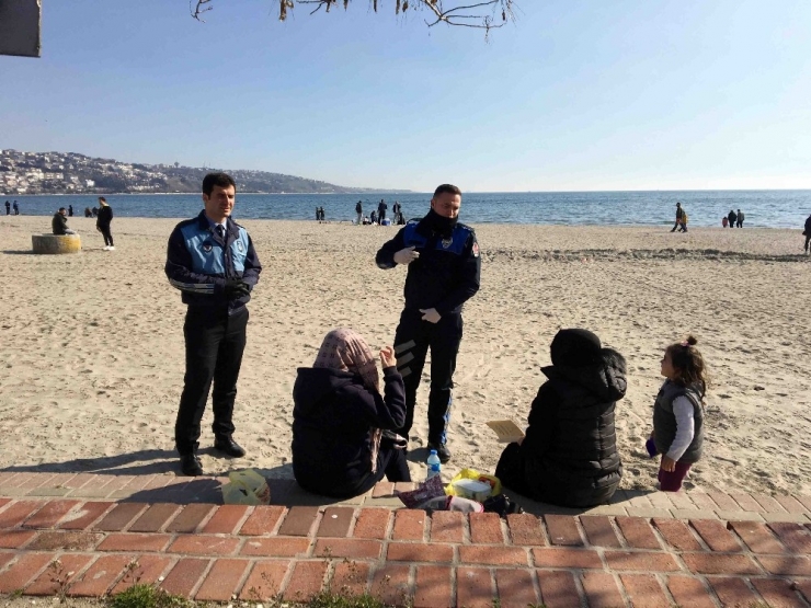 Korona Virüsten Korunmak İçin Evde Kalmak Yerine Sahile Koştular