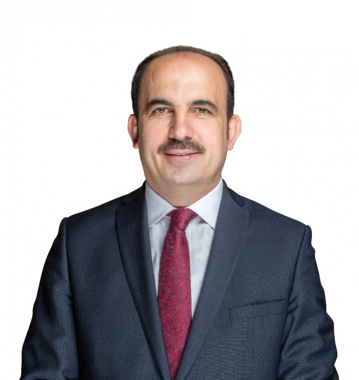 Başkan Altay: “Gençlerimiz İçin Şimdi Vefa Vakti”