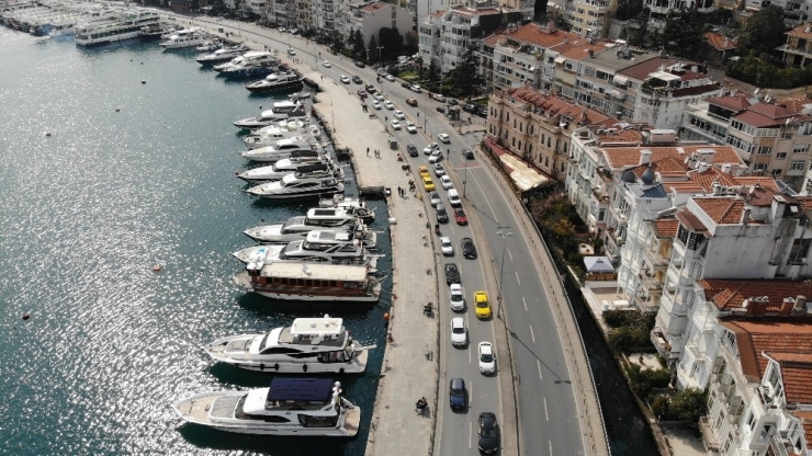 İstanbullular Boğaza Akın Etti