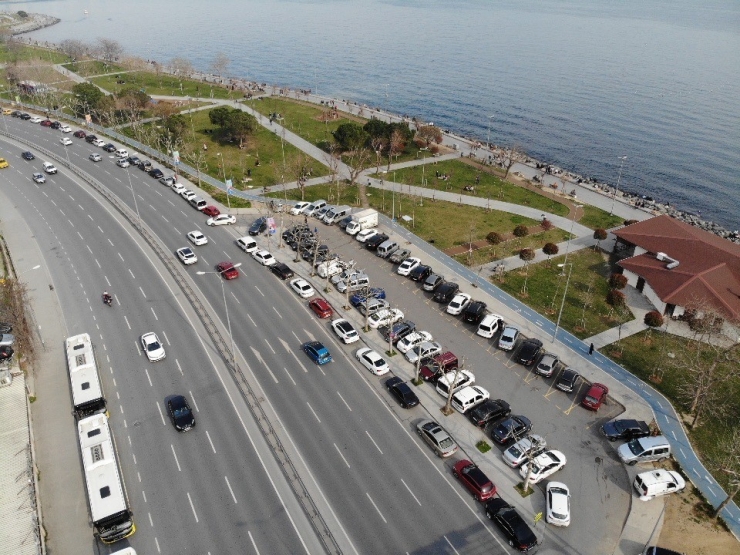 İstanbullular Zeytinburnu Sahiline Akın Etti