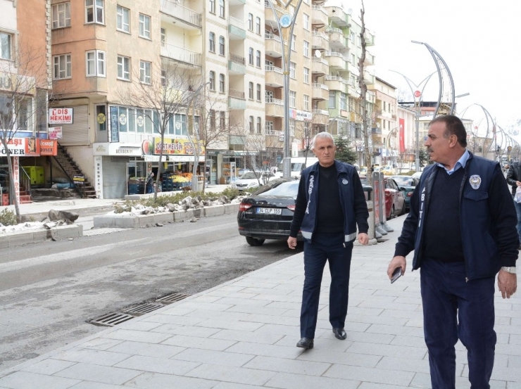 Hakkari Halkı Çağrılara Uydu, Caddeler Boş Kaldı