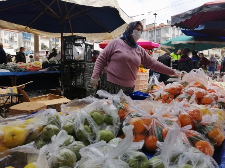 Menteşe’de Halk Pazarında Korona Virüs Önlemi