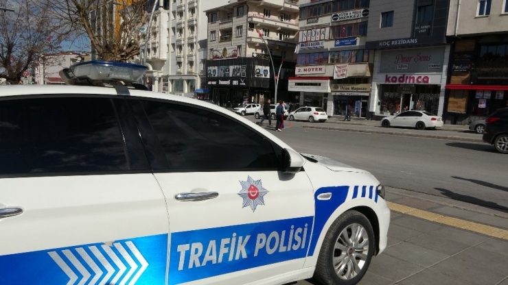 65 Yaş Üstü Vatandaşlar İçin “Dışarı Çıkmayın” Uyarısı