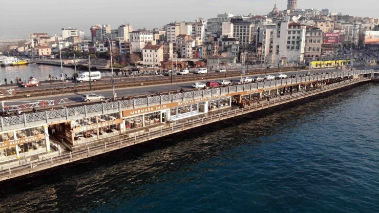 Olta Balıkçıları Korona Virüse Rağmen Tarihi Galata Köprüsü’nde