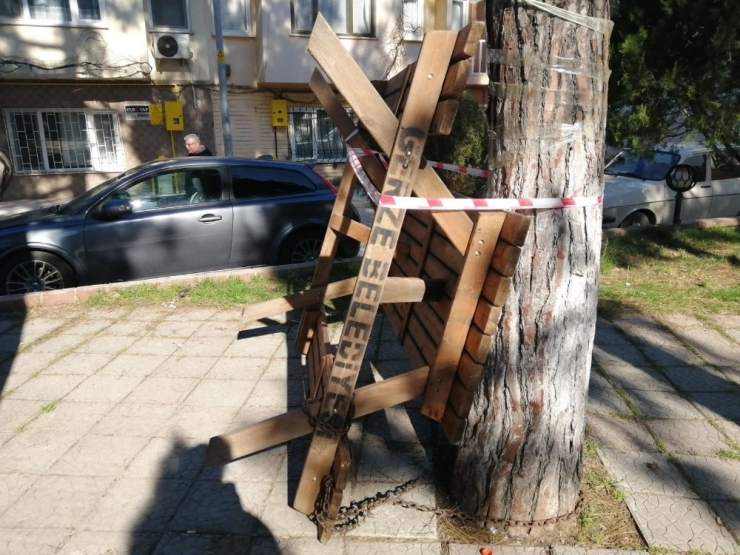 Gerze’de Banklar Oturmaya Kapatıldı