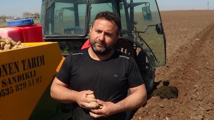 Sandıklı’da Patates Ekimi Başladı