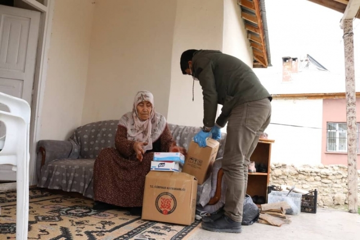 Gürpınar’da 65 Yaş Üzeri Vatandaşlara Devlet Desteği