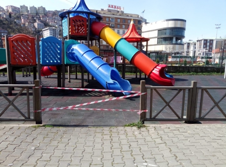 Belediye Ekipleri Dezenfeksiyon Mesaisinde