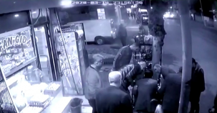 Simit Az Kalsın Öldürüyordu