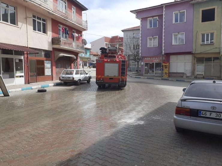 Altıntaş Sokakları Dezenfekte Edildi