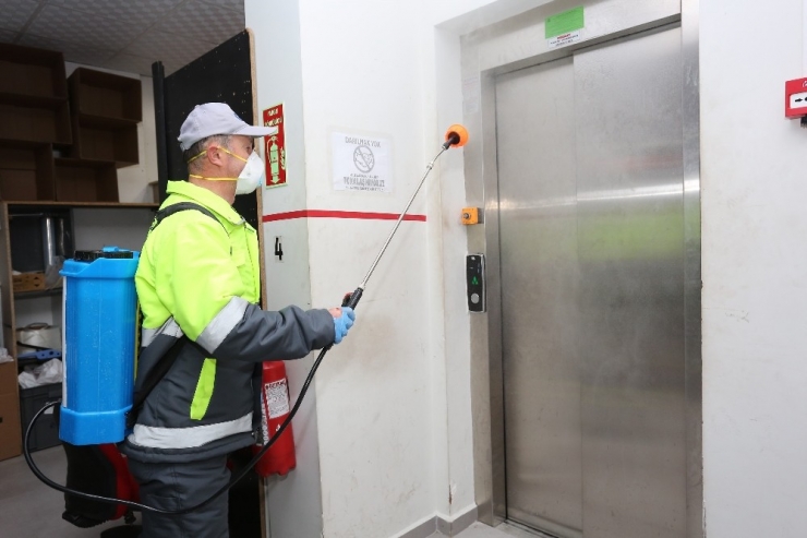 Başkan Sandıkçı: "Virüse Karşı Tüm Önlemleri Alıyoruz"