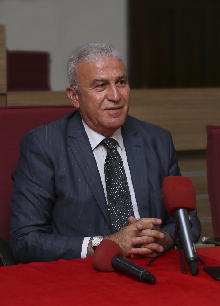 Efeler Sakinlerine Evde Kalma Çağrısı