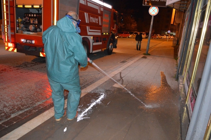 Havza’da Cadde Ve Sokaklar Dezenfekte Ediliyor