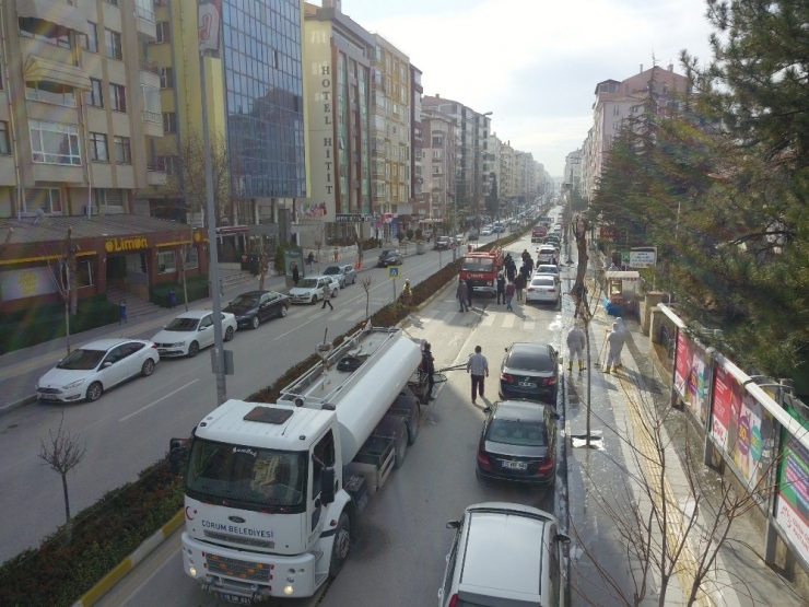 Fatih Ve Bahabey Caddeleri Dezenfekte Edildi