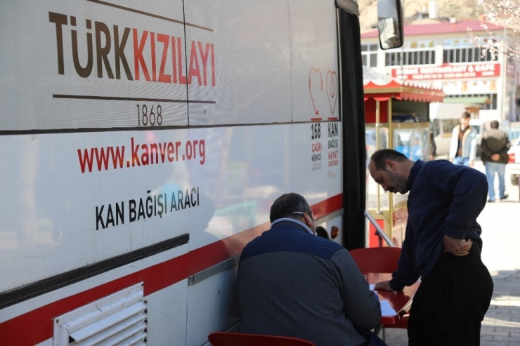 Darende’de Kan Kampanyasına Destek