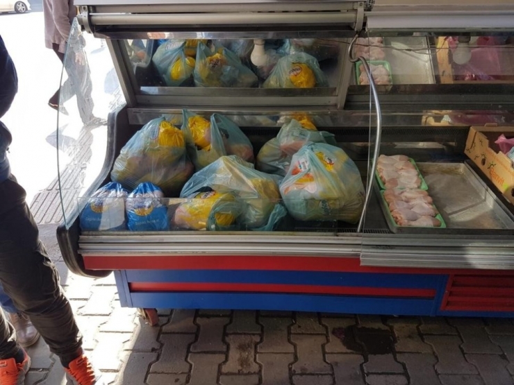 Vatandaşı Zehirleyeceklerdi, Belediye Ekipleri Engel Oldu