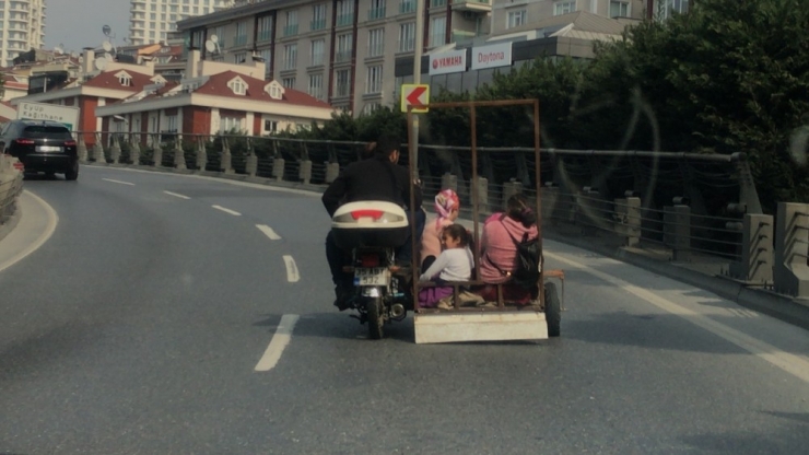 Kağıthane Tüneli’nde İlginç Yolculuk Kamerada