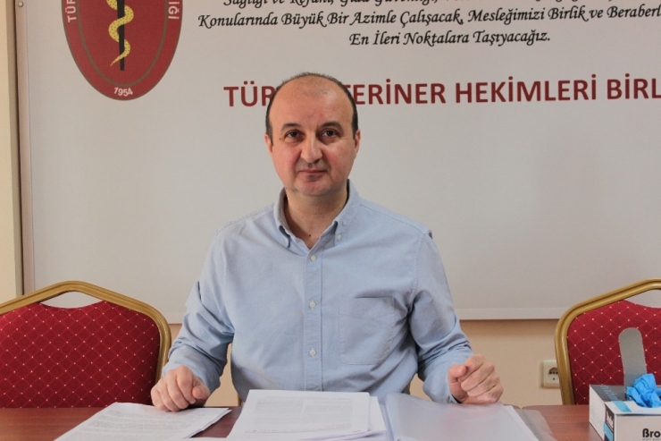 Prof. Dr. Azkur, “Veteriner İşleri Genel Müdürlüğü’nün Kurulması Gerekliliğini İzah Ediyoruz”