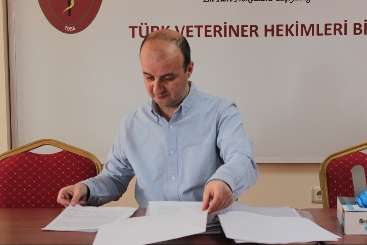 Prof. Dr. Azkur, “Veteriner İşleri Genel Müdürlüğü’nün Kurulması Gerekliliğini İzah Ediyoruz”