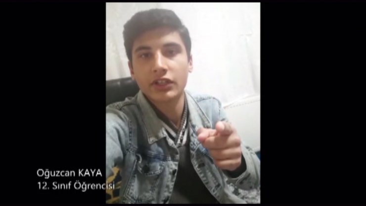 Liseli Öğrencilerden ’Evde Kal’ Videosu