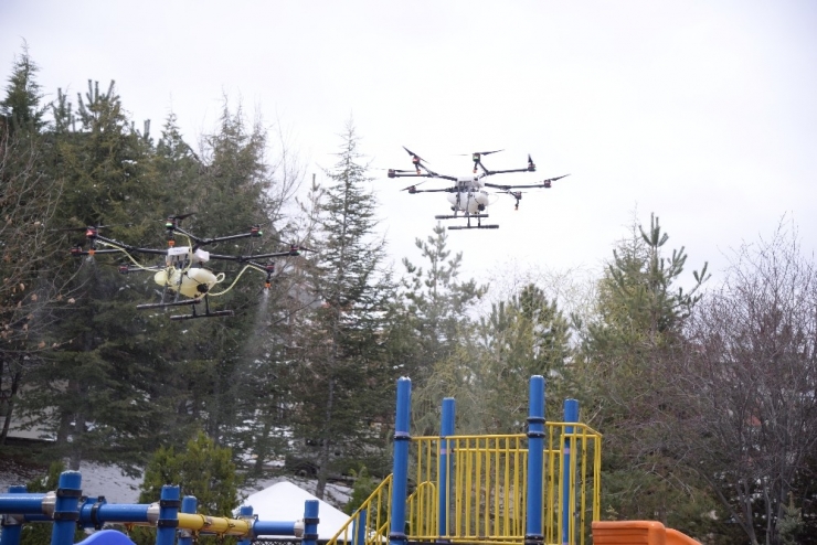 Belediyeden Drone İle Dezenfekte