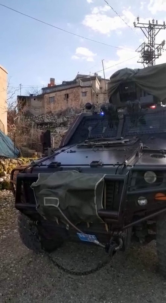 Siirt’te Jandarmadan İlçe Ve Köylerde ’Dışarıya Çıkmayın’ Anonsu