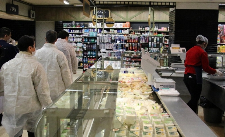 Gıda İşletmelerine ’Korona’ Denetlemesi