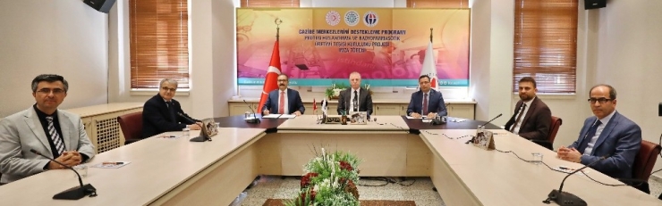 Gaziantep Yerli Ve Milli Üretimle Adını Dünyaya Duyuracak