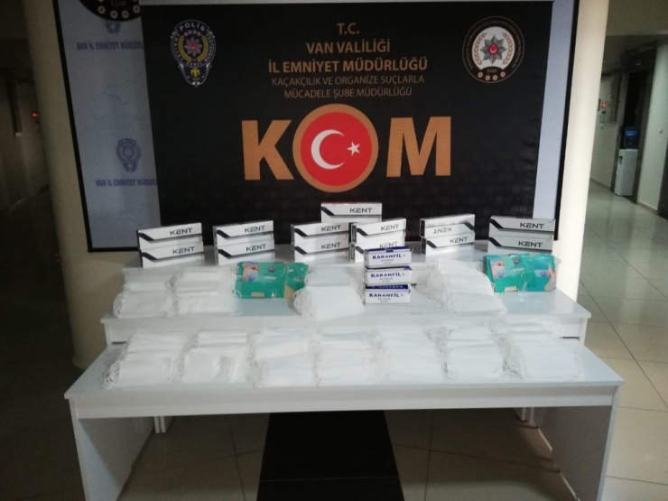 Van’da Bin 500 Adet Gümrük Kaçağı Tıbbi Maske Ele Geçirildi