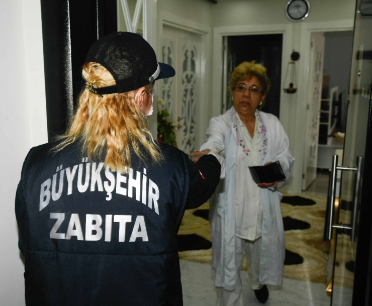 Yaşlılara Alışveriş Desteği Sınırları Aştı