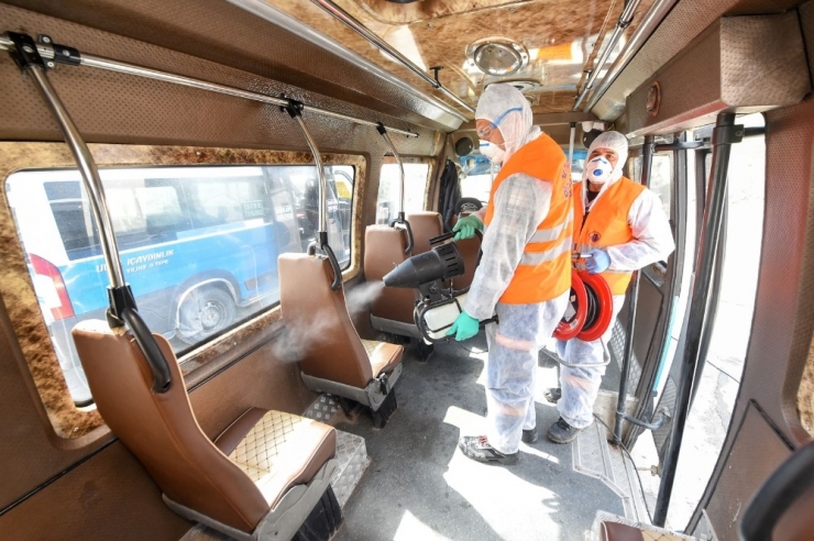 Altındağ’da Dolmuşlar Dezenfekte Edildi
